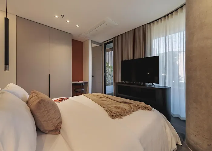 Nock - Reserved Residences