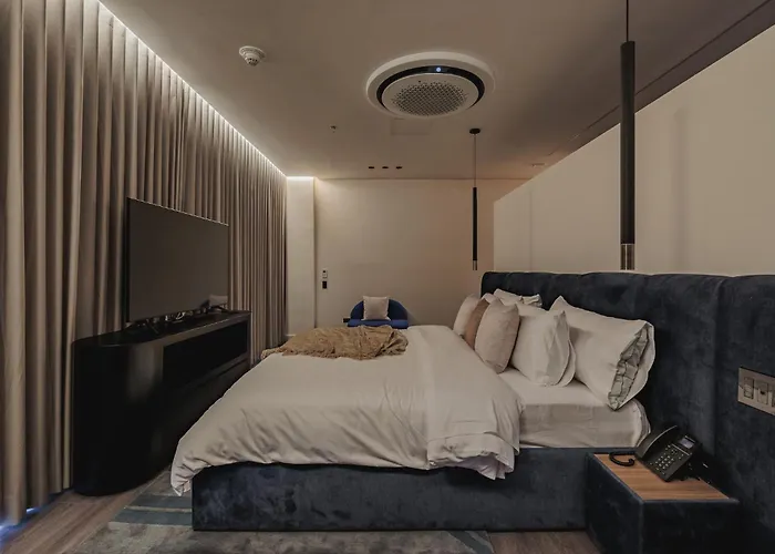 Nock - Reserved Residences